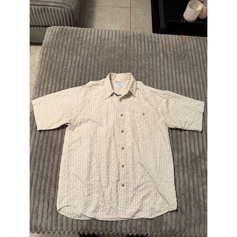 Columbia GRT Mens XL Tan Grid Short Sleeve Button Down Hiking Shirt